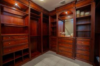 Bella Vista 3F- 3 bdr 3 1 and a half Bath Family - 1