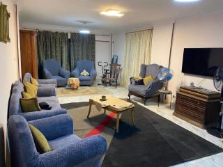 Fully furnished family apartment - 0