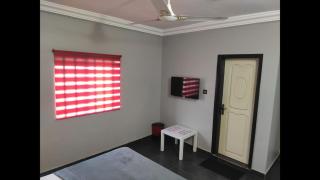 Deluxe Double Bed in Lome - 03 - 4