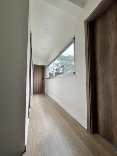 Casa entre pinos - 4