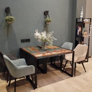 Groepsverblijf voormalig politiebureau 4 kamers - 7