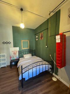 Cozy Studio in a Creative Hub - 4