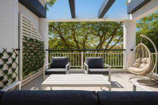 Stylish 1BR Duplx Royal Park By SweetyGuest - 1