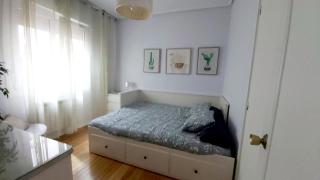 Habitación con baño privado cerca del metro - 0