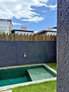 MHV Milagres - Studio Guadalupe 05, quarto e sala privativo a poucos metros da Praia do Marceneiro - 5