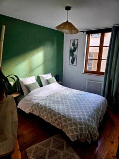 Maison atypique médiévale - 9