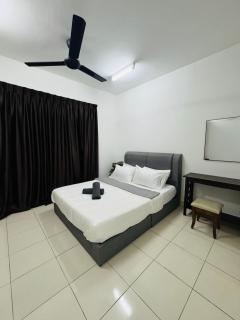 KLIA Stay 1 by Estell - 0