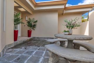 Bel Air villa with canyon and partial ocean views - 9