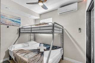 Compact Miami Suite - 4