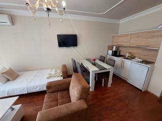 Lake view One bedroom apartment - 5