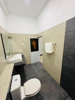 Sea Breeze Grove Villa - 1