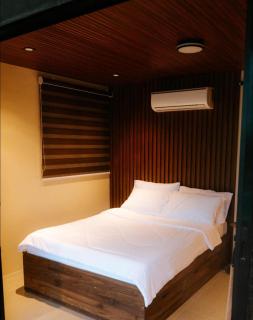 Aayah Family Escape - 7