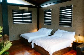 Aayah Family Escape - 4