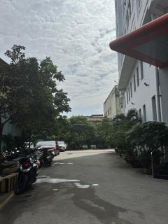 Căn hộ 2 phòng ngủ 70m2 gần Sân bay quốc tế - 1