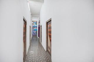 SPOT ON HM HOTEL - 9