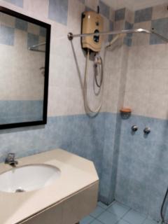 Megah Inn Home Inanam - 3