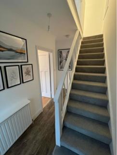 Gravesend - 4 bedroom house great for contractors - 2