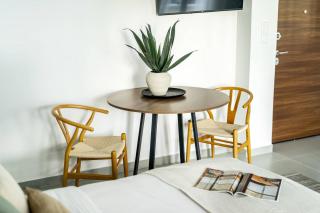 O&O Group-Charming Studio Escape w Balcony - 3