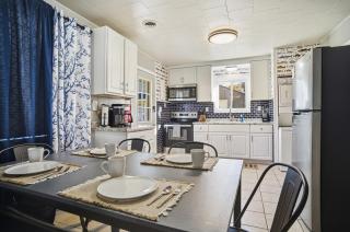 Zeemon Cottage Boaters Retreat by Lake Erie - 5