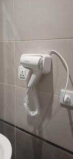 Luxury Studio, pool, Private beach & close to Airport - 2