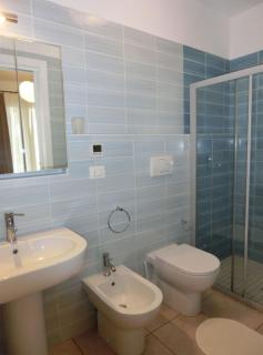 Lovely flat wiht enclosed garden and fireplace - 4