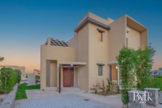 BYTK - Casa De Familia - 1