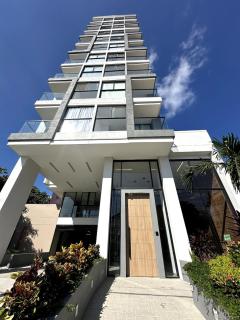 Modern Stay Meters from the Sea - 3