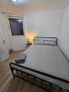 2 bedrooms flat - 9