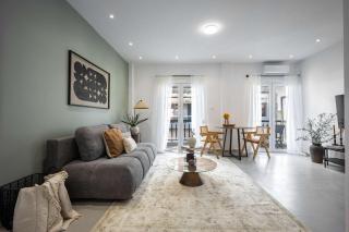 Spacious 1BR w Balcony Pangrati - 2