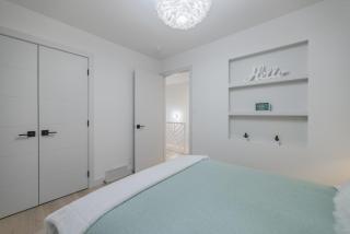 Board Games, King Bed, Cocoa Bar, & Firewood! - 4