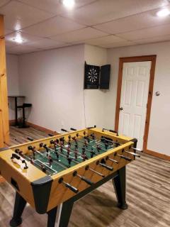 Newly Updated Grand Cabin Retreat Close to All - 3