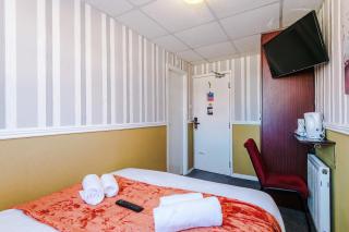 Entire Sonora Park Hotel Sleeps 37 Central Pier - 3