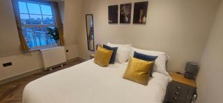 The Mews at Bartholomews 1Bd 1Bath Short Stay 6p - 4