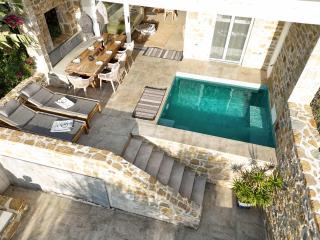 Gialova Hills - Luxury Villa with Private Pool, Garden & Seaview - 3