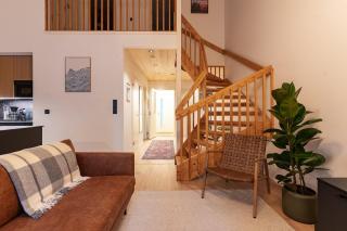 Warm Nordic Townhouse with Sauna & Forest Views - 0