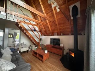 Aurora A-Frame Twizel - 9