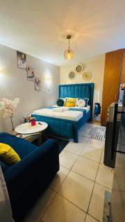 adtek homes room 210 - 7