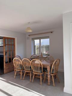 Sunny Rosslare Strand Holiday Home - 8