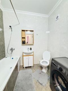 1-комнатная квартира рядом с Хан Шатыром, центр левого берега - 2