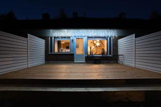 Warm Nordic Townhouse with Sauna & Forest Views - 5