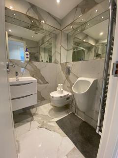 Luxury 3 Bedrooms Kensington HS - 5