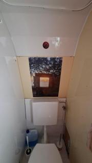 Wohnwagen mit feststehendem Vorzelt - 6