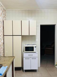 Casa no Centro de Águas de Lindóia com Piscina - 1