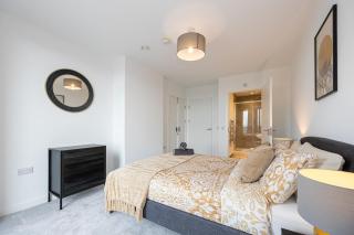 Highrise Heaven by Smithstone property - 6