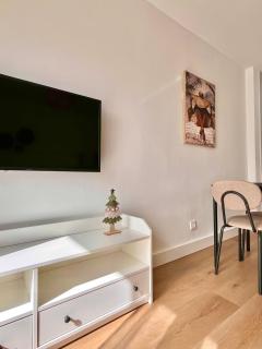 Anahata Homes 361 - 8