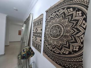 Comfortable 4BDR Villa for Families or Groups East Airport Spintex - 5