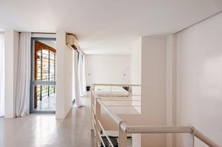Elegant San Telmo Duplex Design, Space & Silence - 4