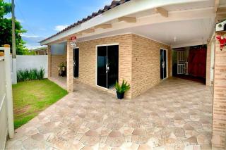 Refúgio perto do Mar: Ótima casa a 350m da praia - 0