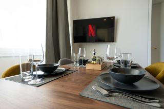 Bright stylish apartment with a huge terrace in a top location - 7