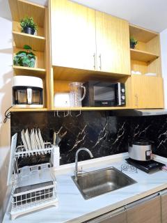 Cozy 4BR Diamond near Airport D'Arches Place - Dávao - 8